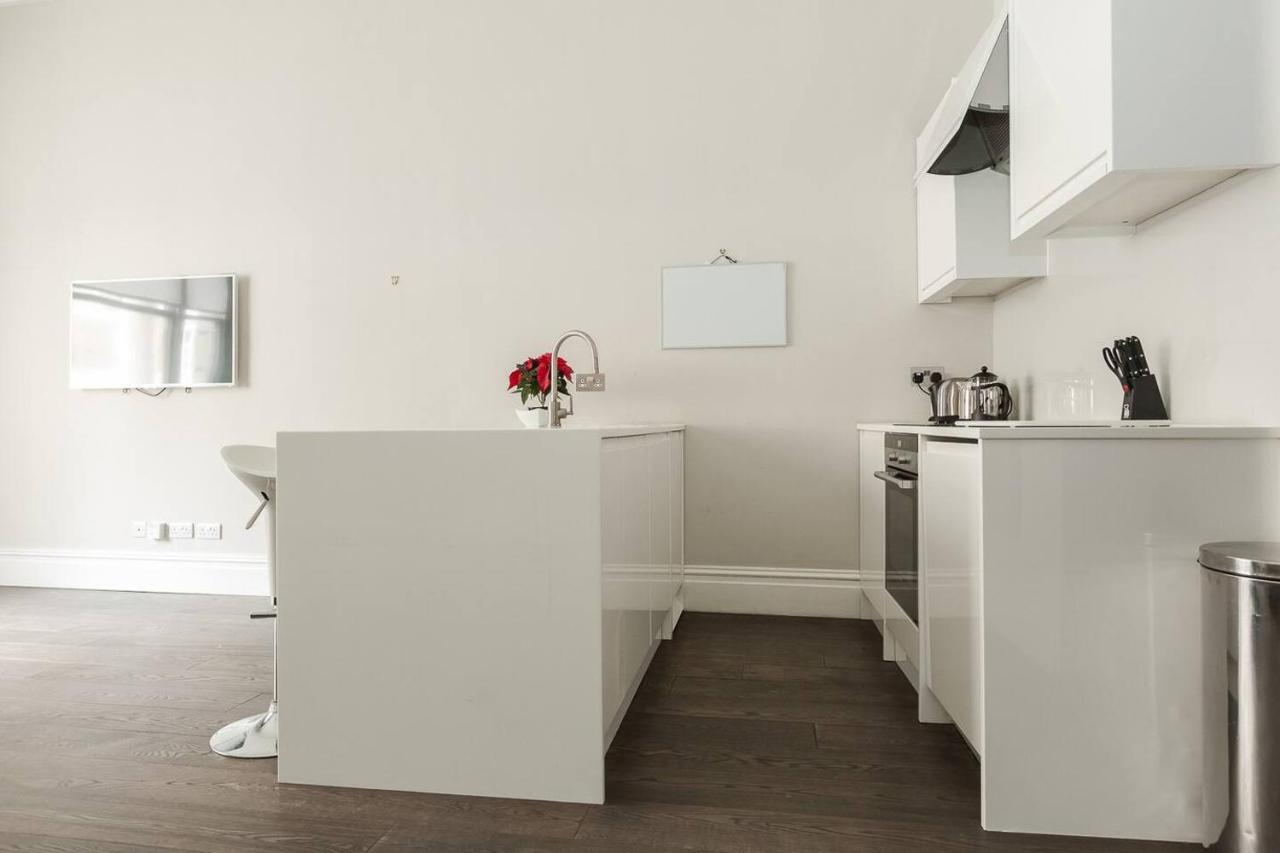 Modern 1Br Period Property In Kensington Лондон Экстерьер фото